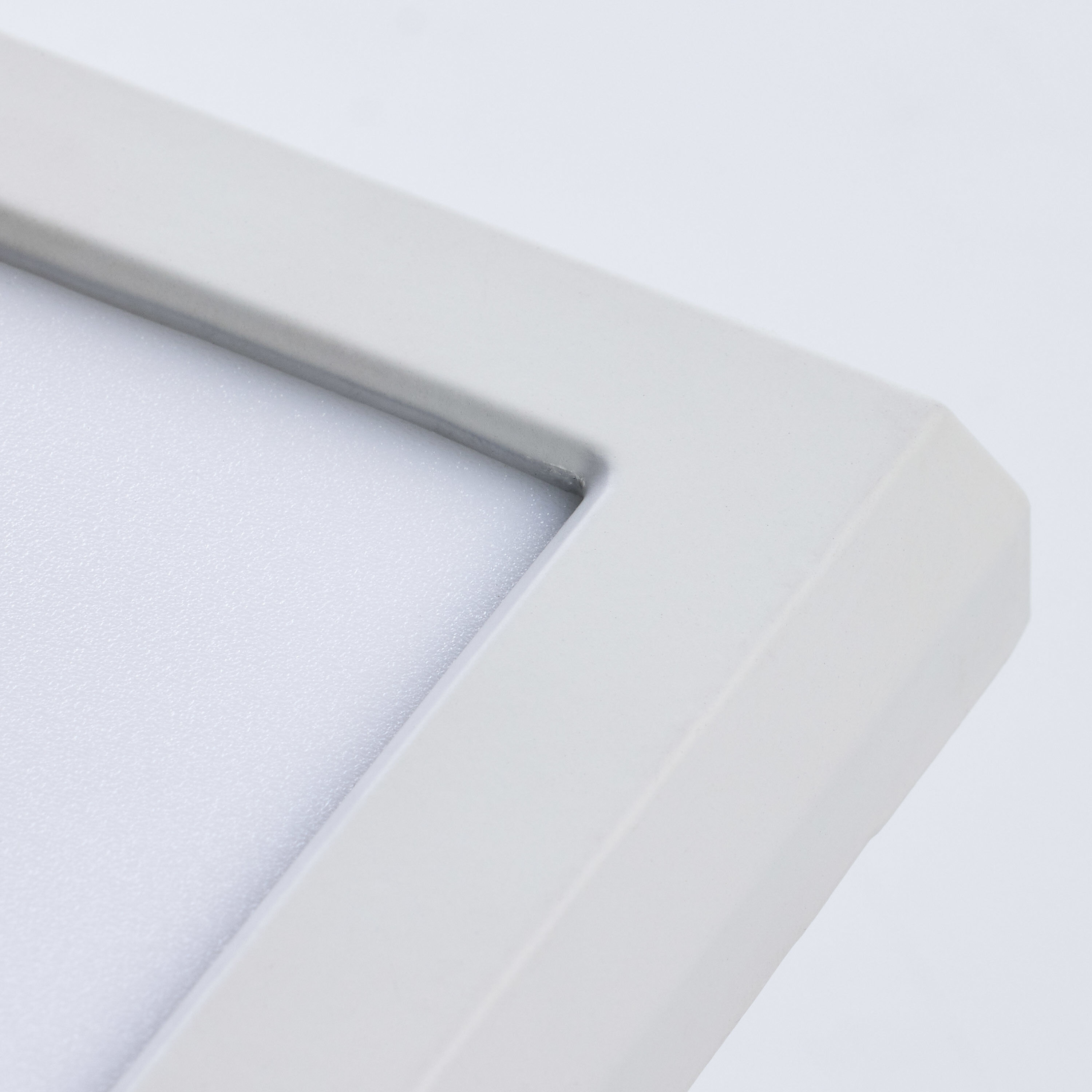 Brentwood LED 9 inch White Edge Lit Ceiling Light