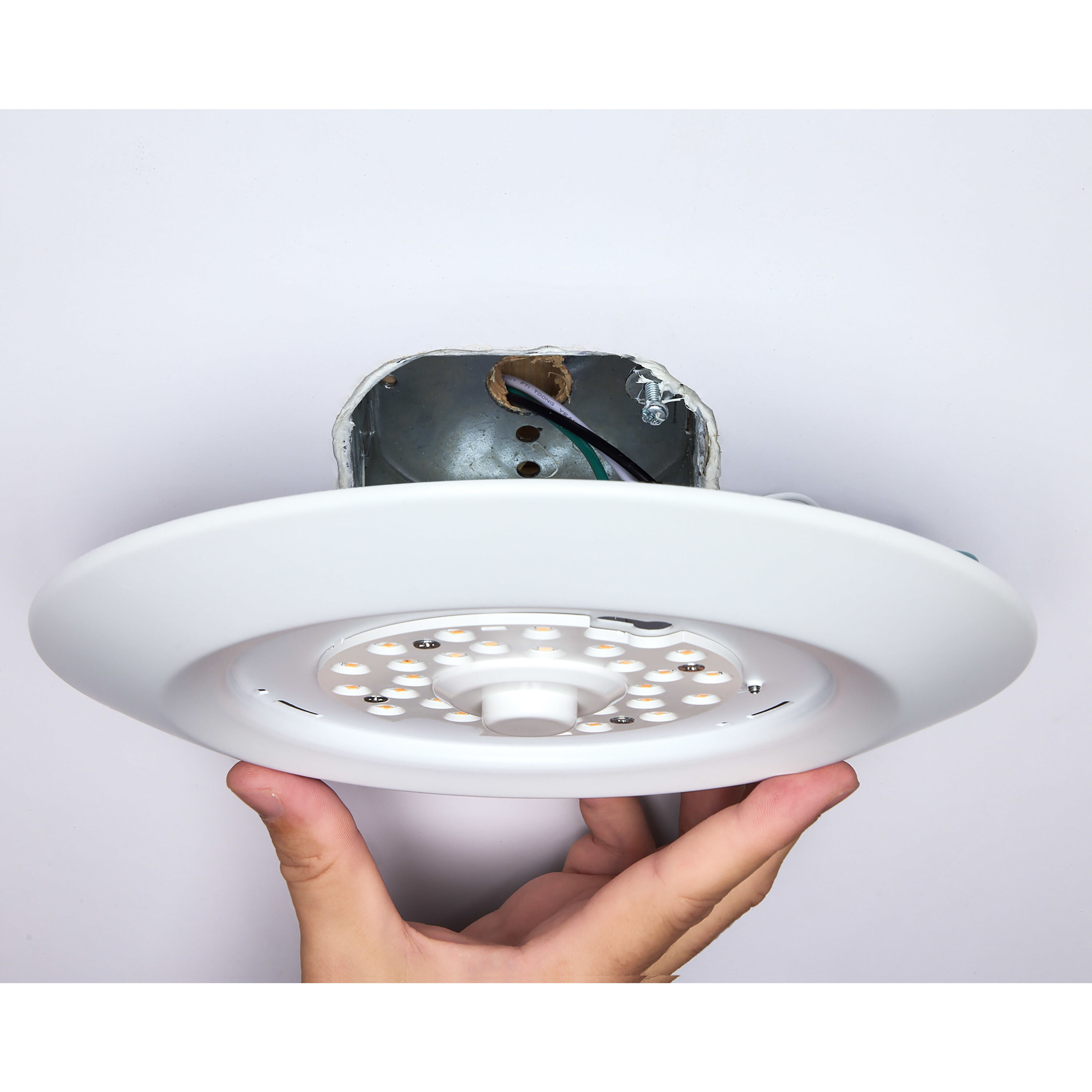 Brentwood Integrated LED White LED Disk