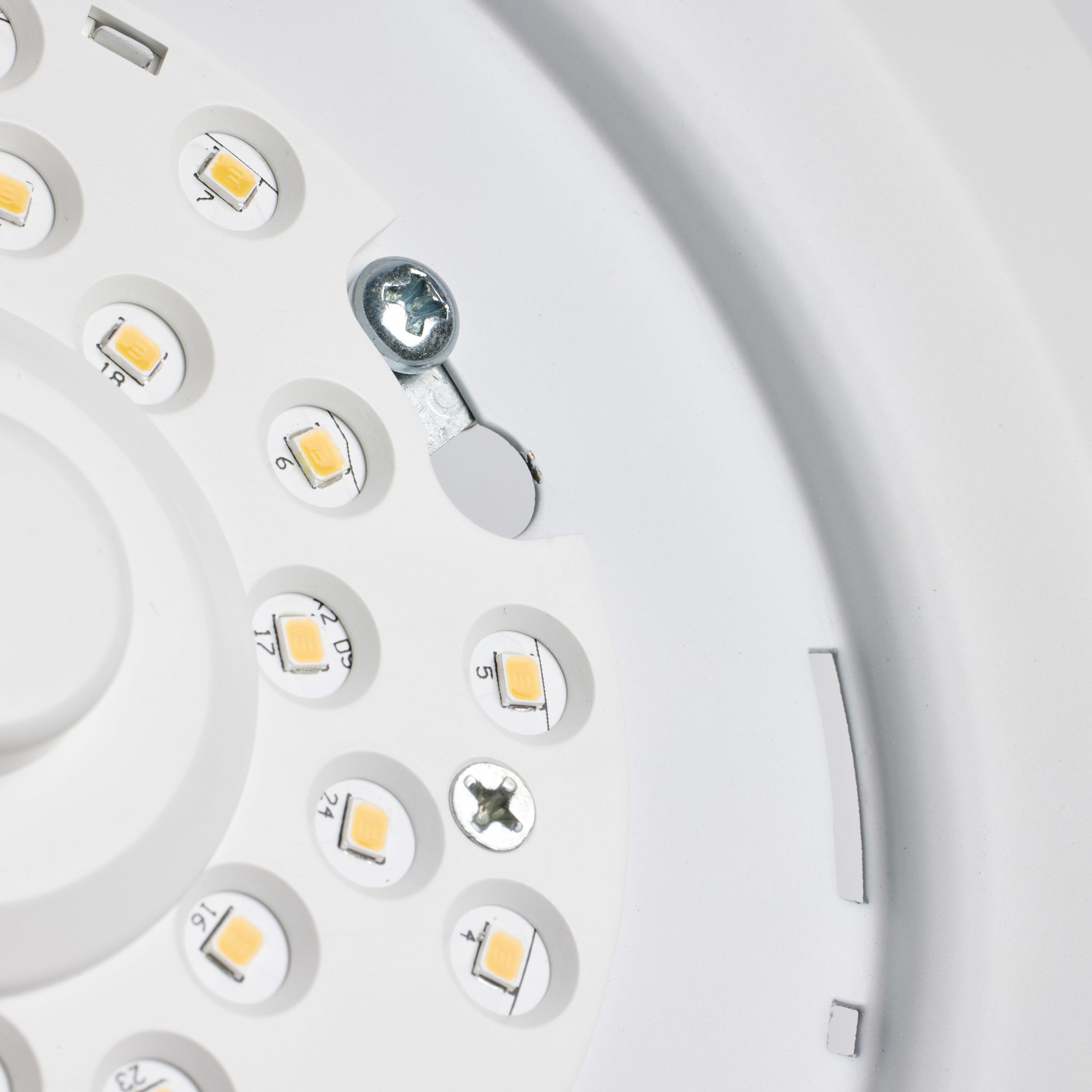 Brentwood Integrated LED White LED Disk