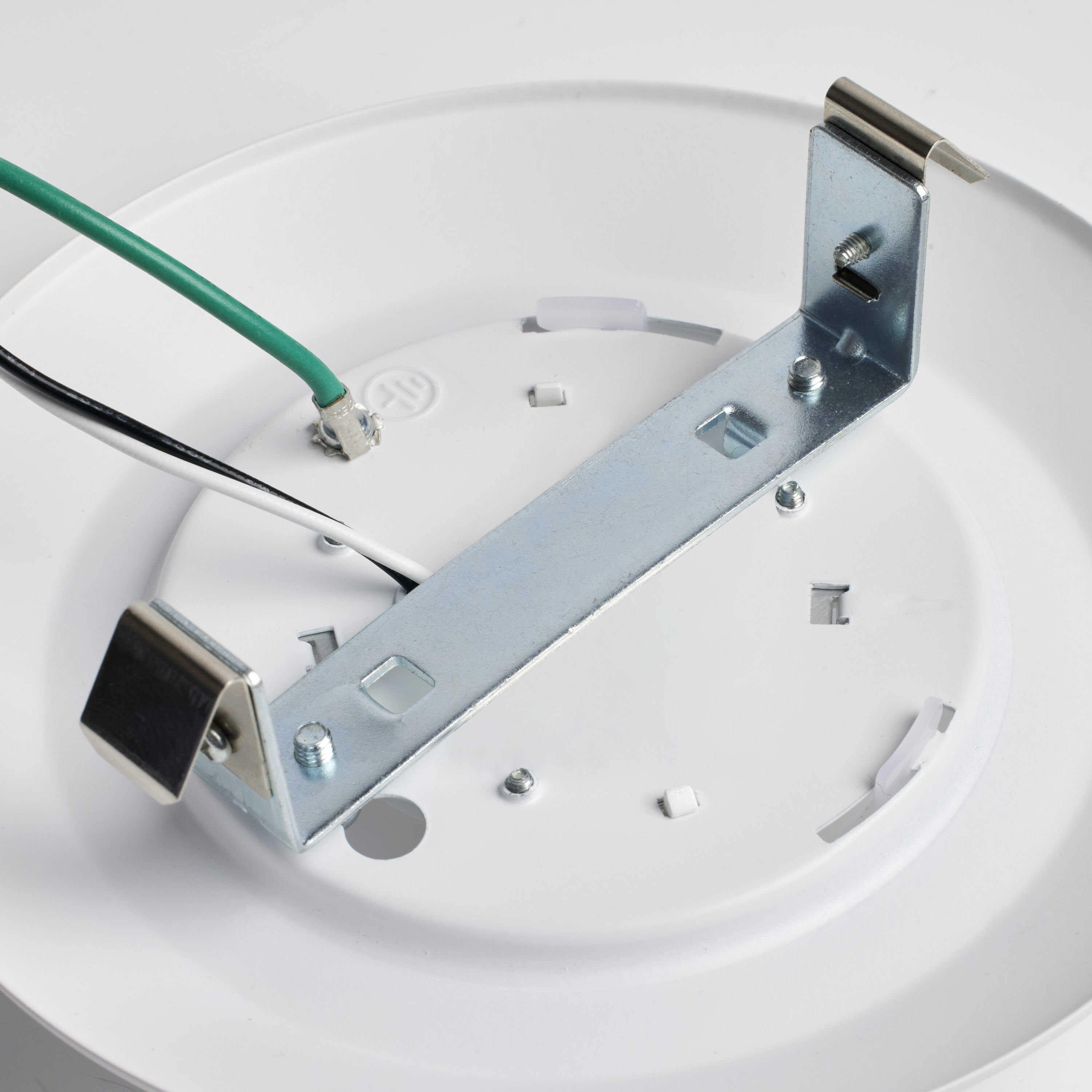 Brentwood Integrated LED White LED Disk