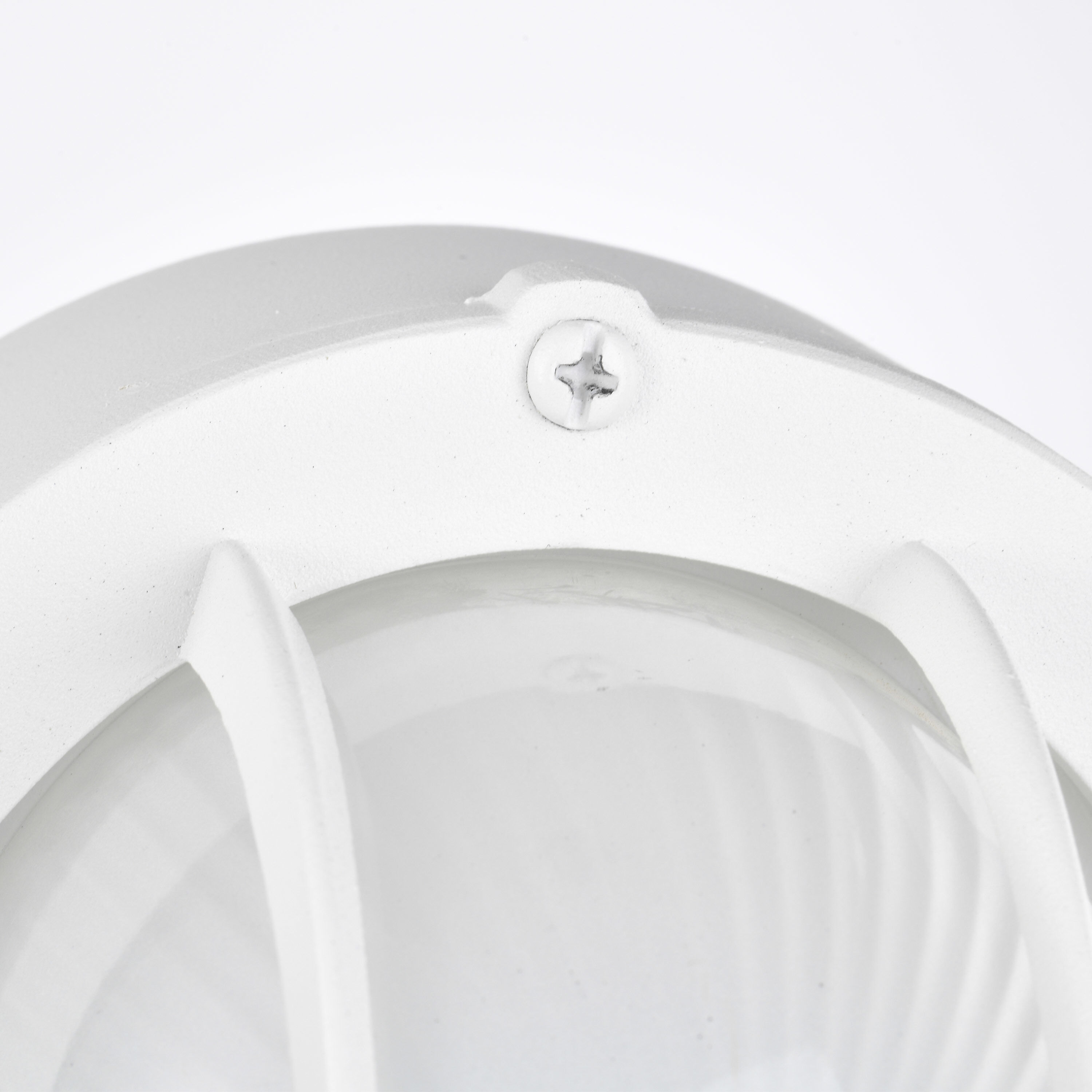 Brentwood LED 9 inch White Bulkhead