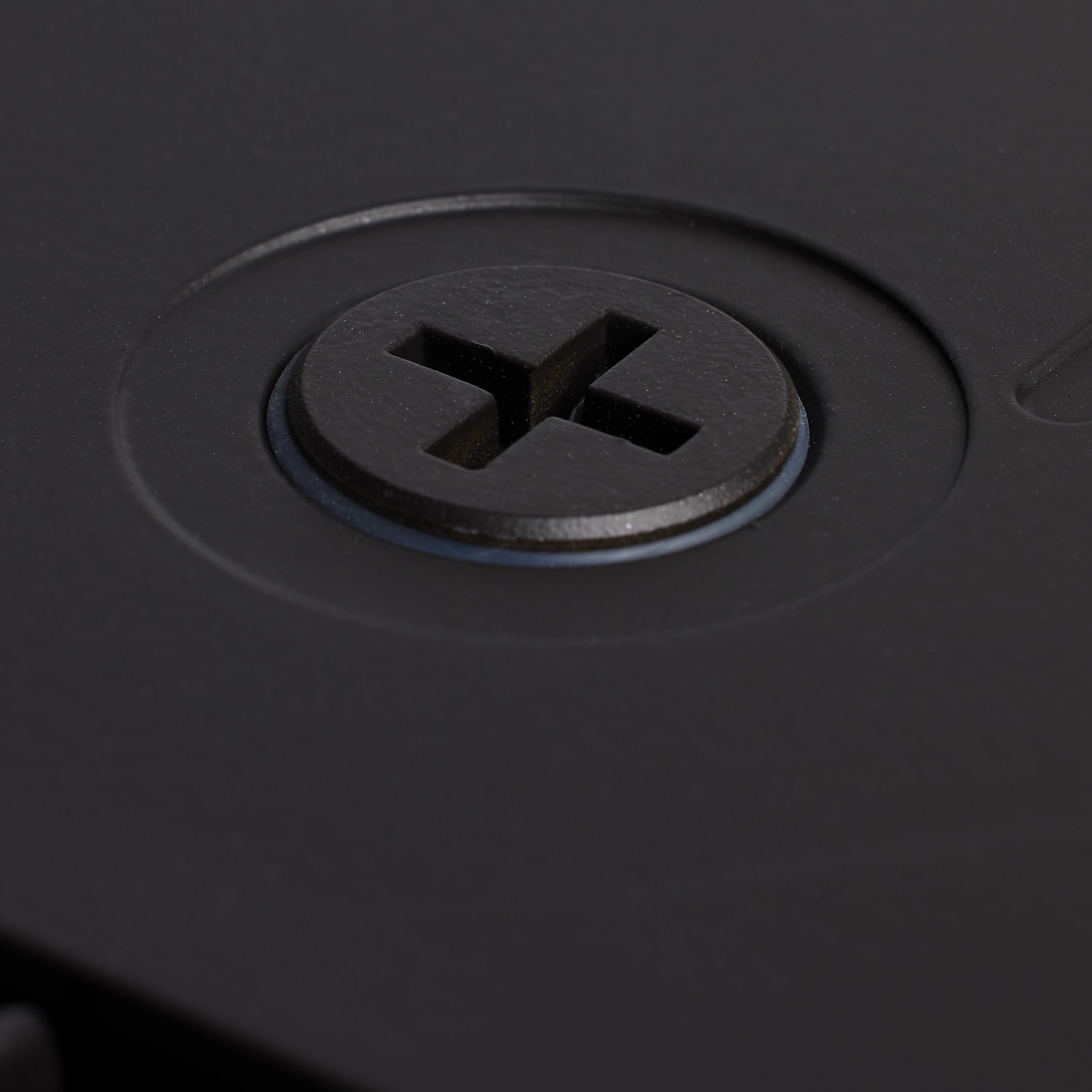 Brentwood 277V 150.00 watt Bronze Landscape Flood Light