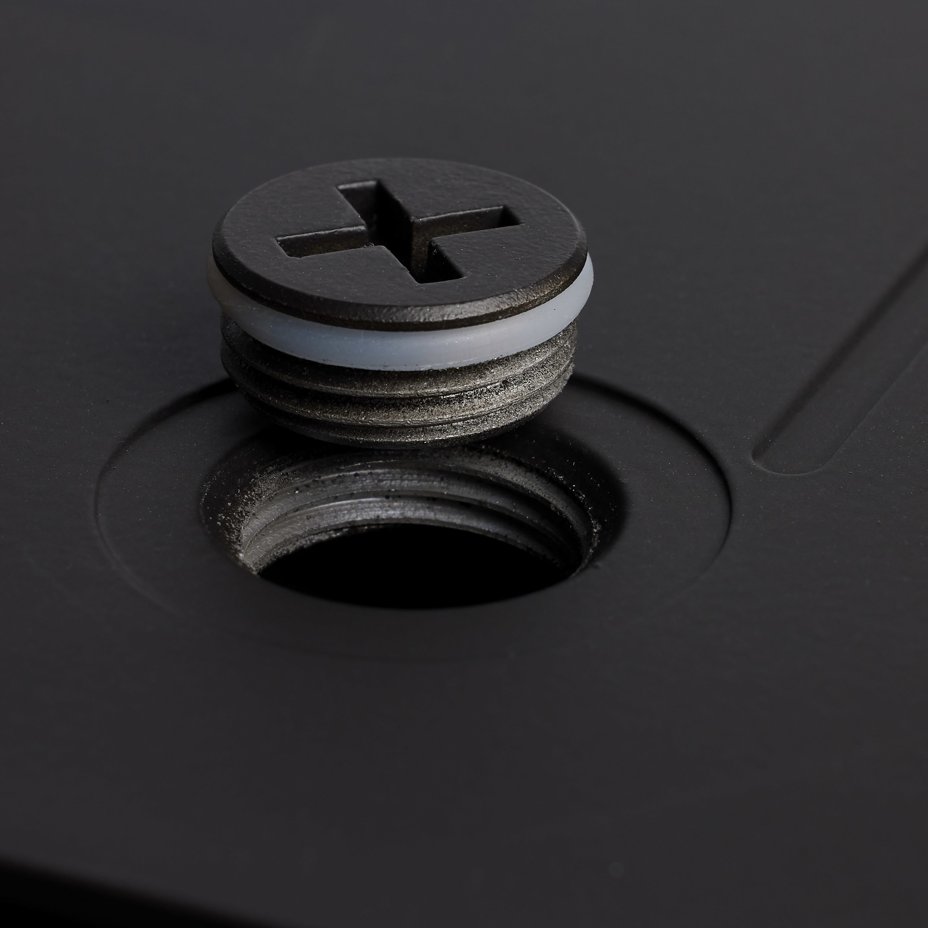 Brentwood 277V 150.00 watt Bronze Landscape Flood Light