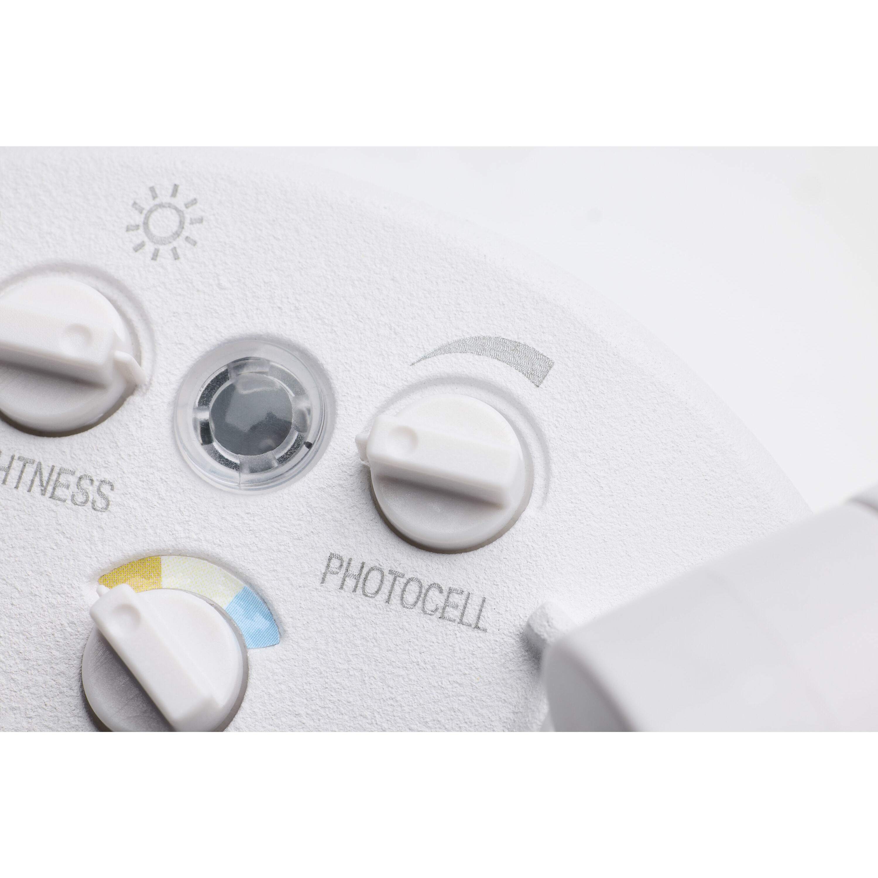 Brentwood LED 4.41 inch White Outdoor Flood Light