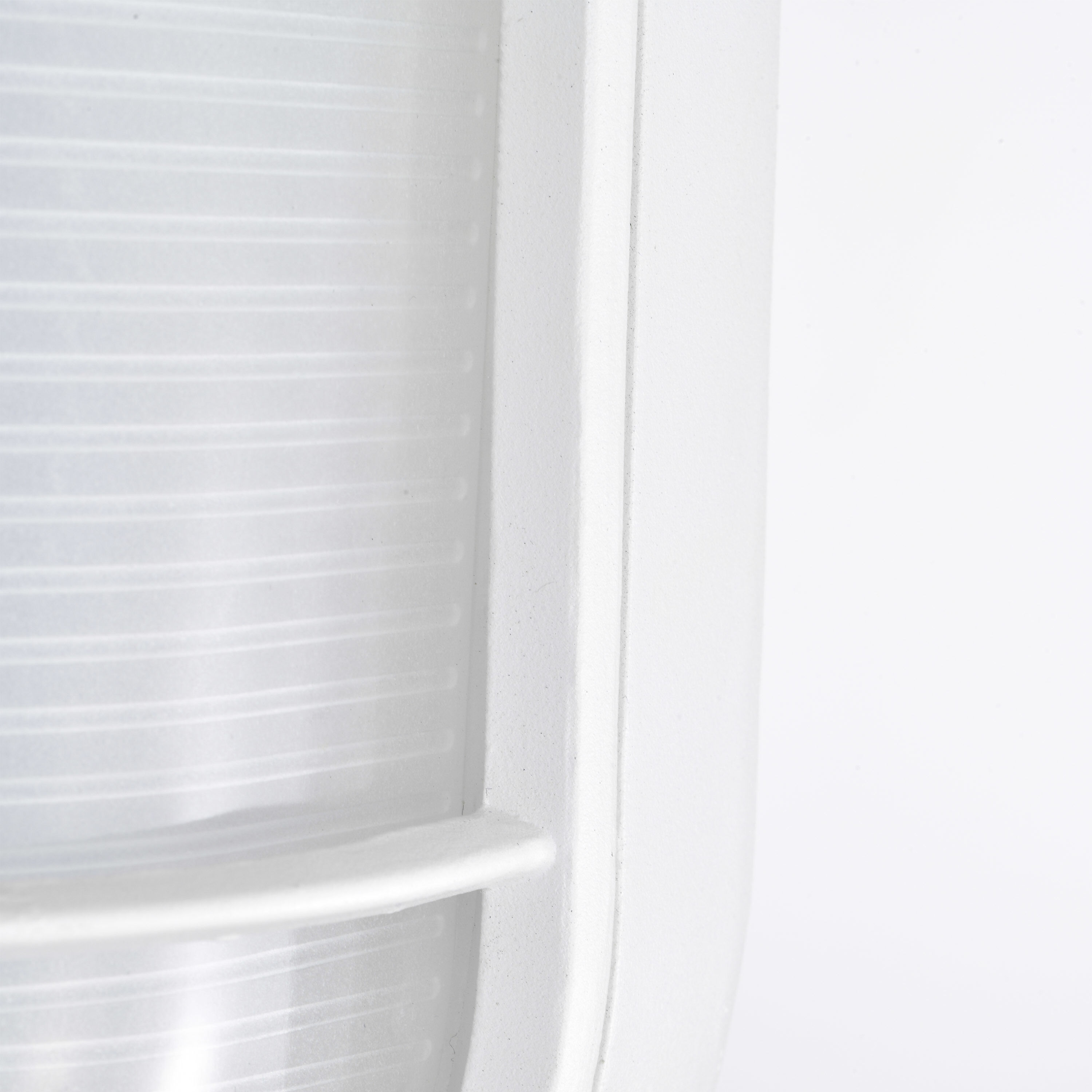 Brentwood LED 11 inch White Bulkhead