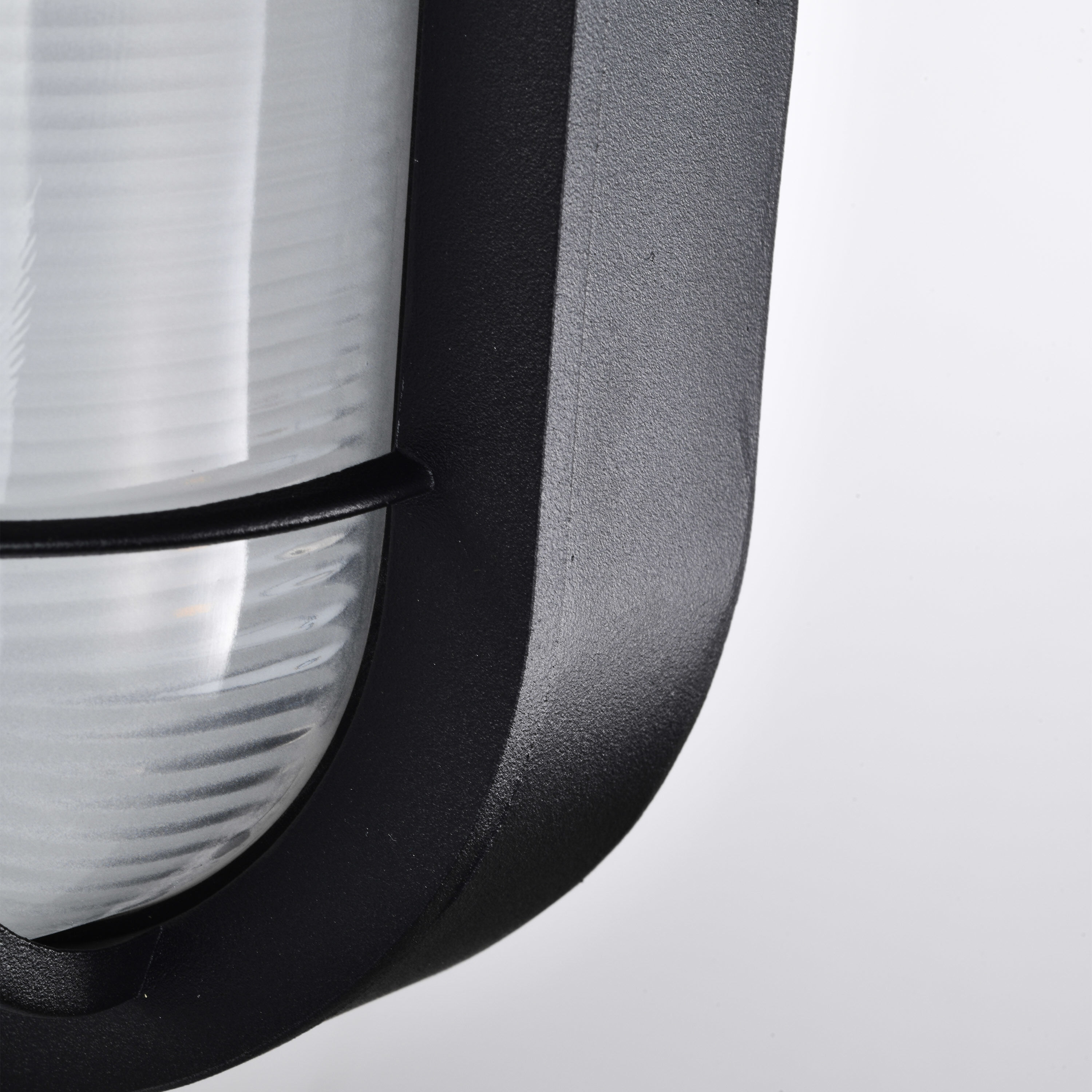 Brentwood LED 9 inch Black Bulkhead