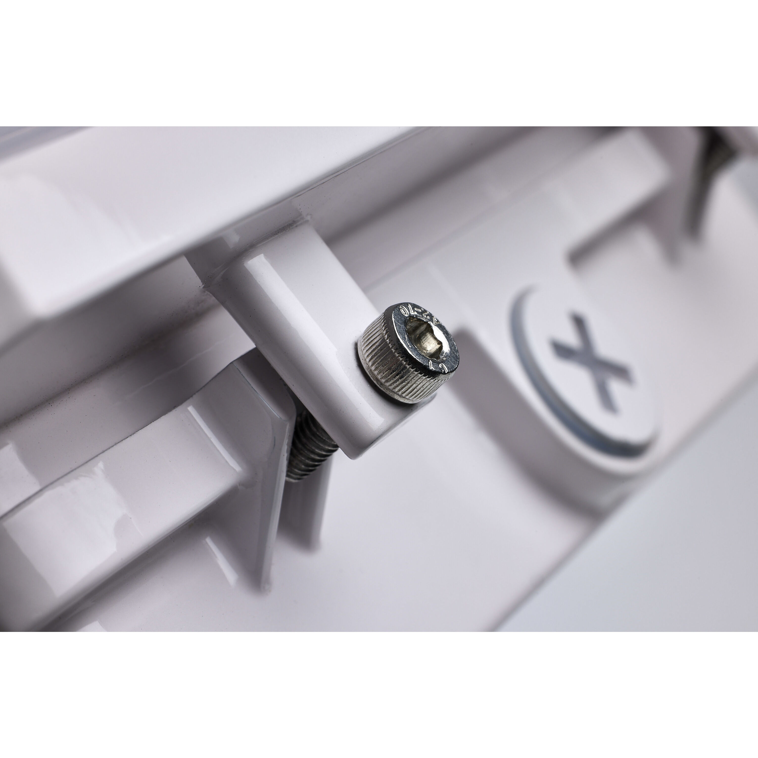 Brentwood LED 9.57 inch White Flush Mount Ceiling Light