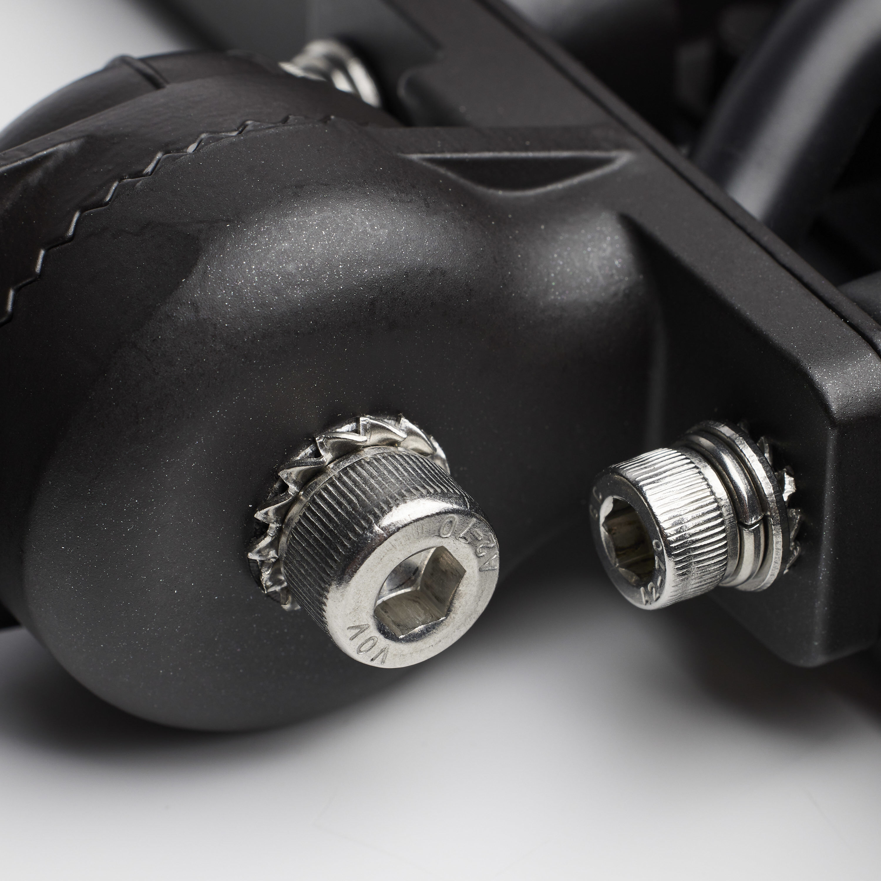 Brentwood 277V 70.00 watt Bronze Landscape Flood Light