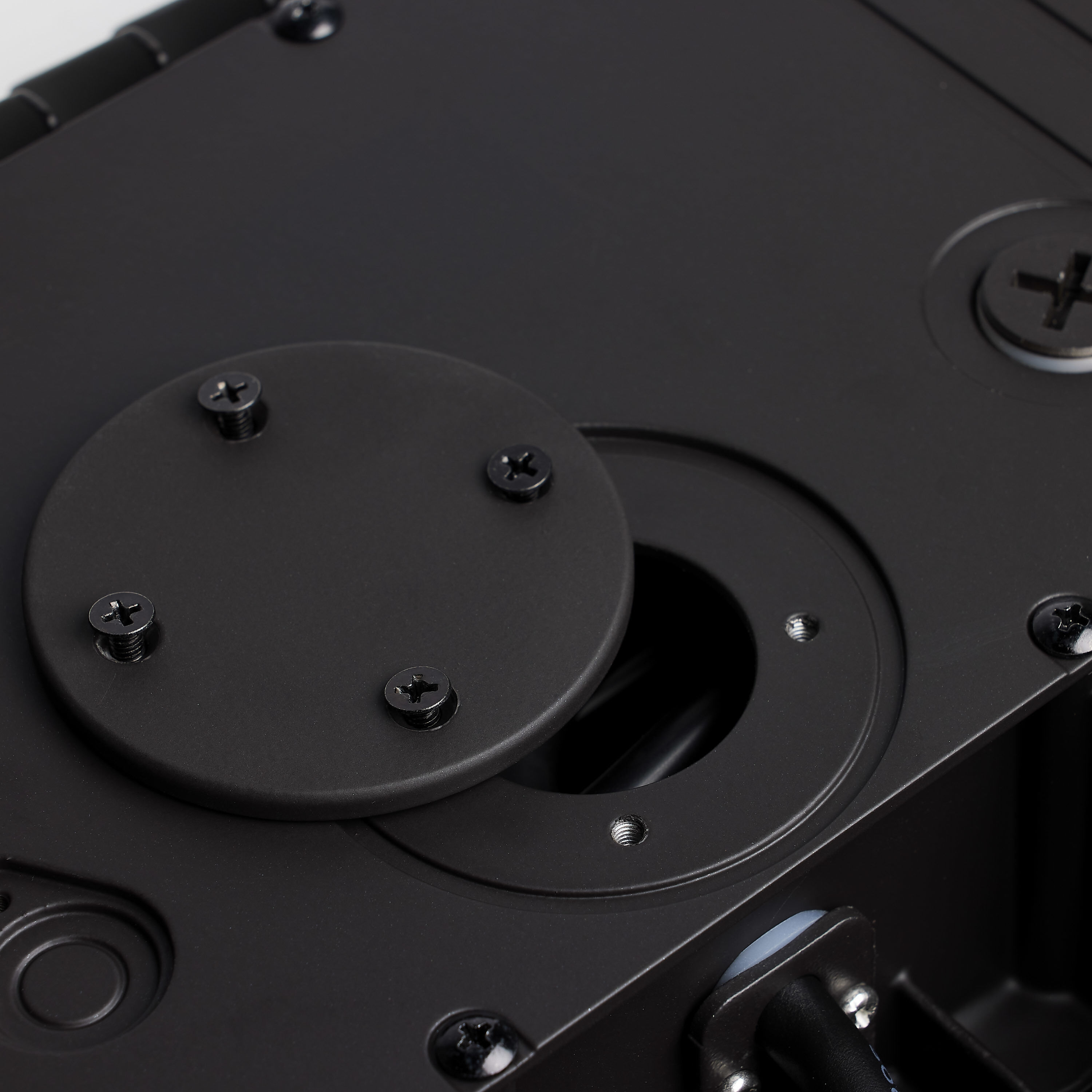 Brentwood 277V 150.00 watt Bronze Landscape Flood Light