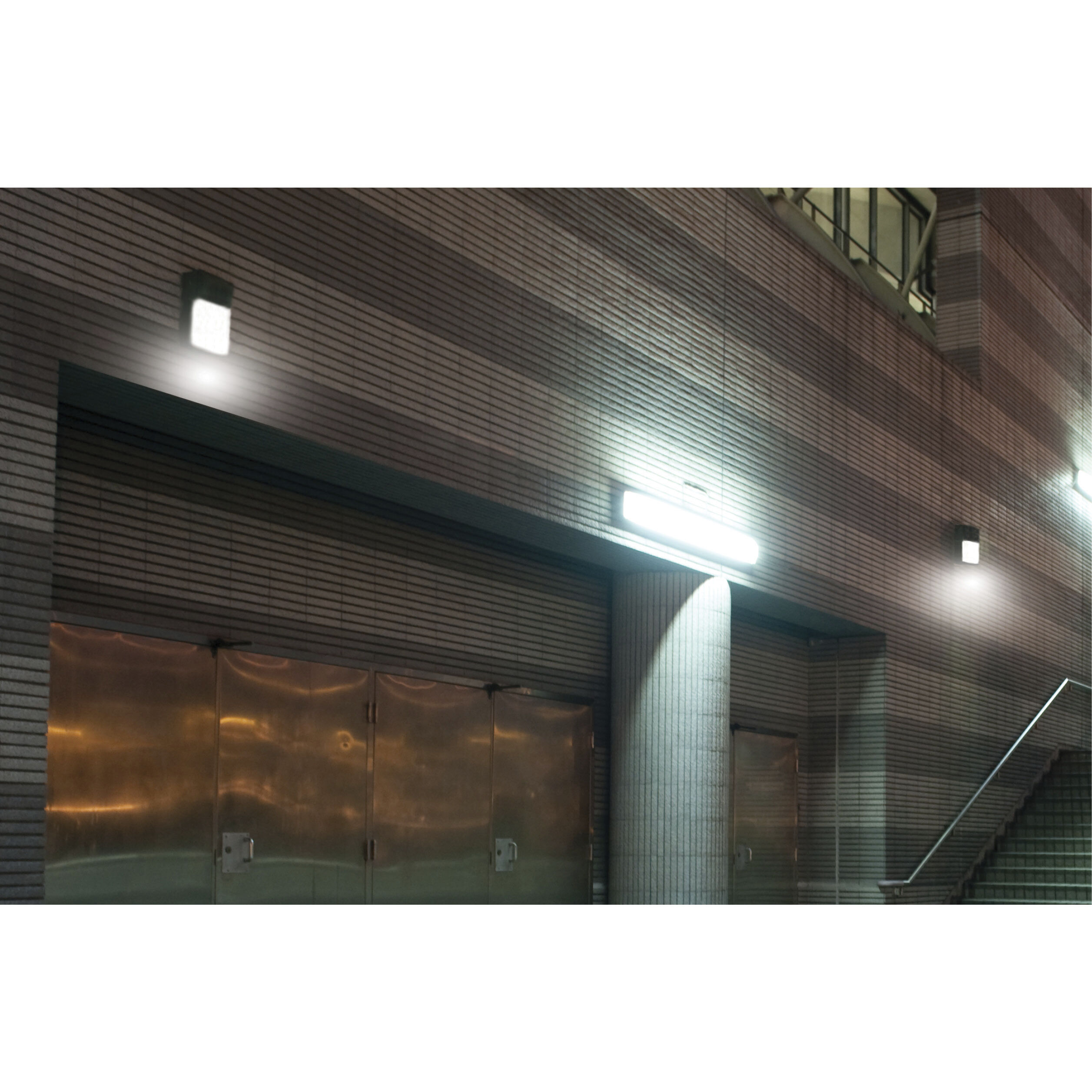 Led entrance light outlet