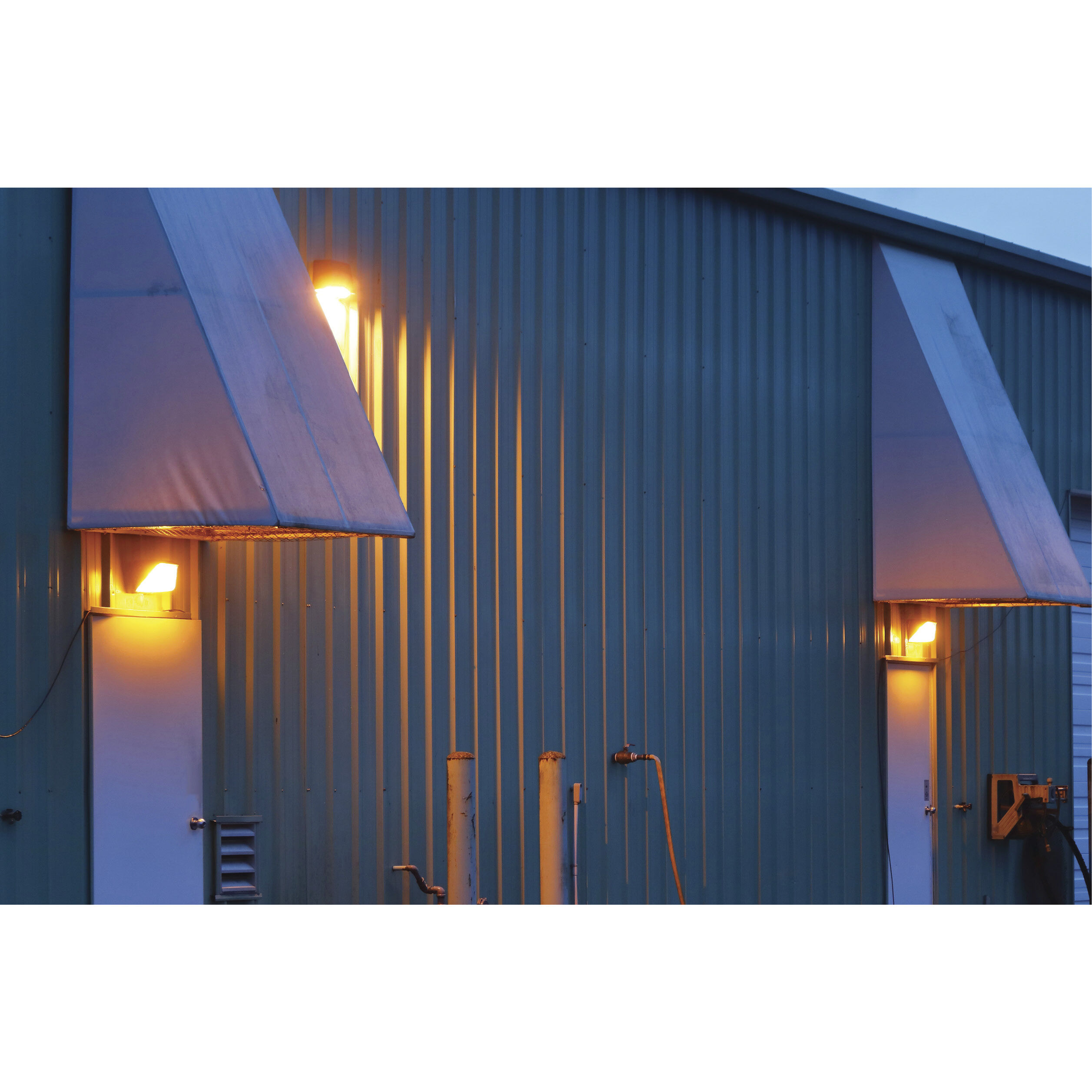 Brentwood LED 8 inch Bronze Outdoor Wall Pack