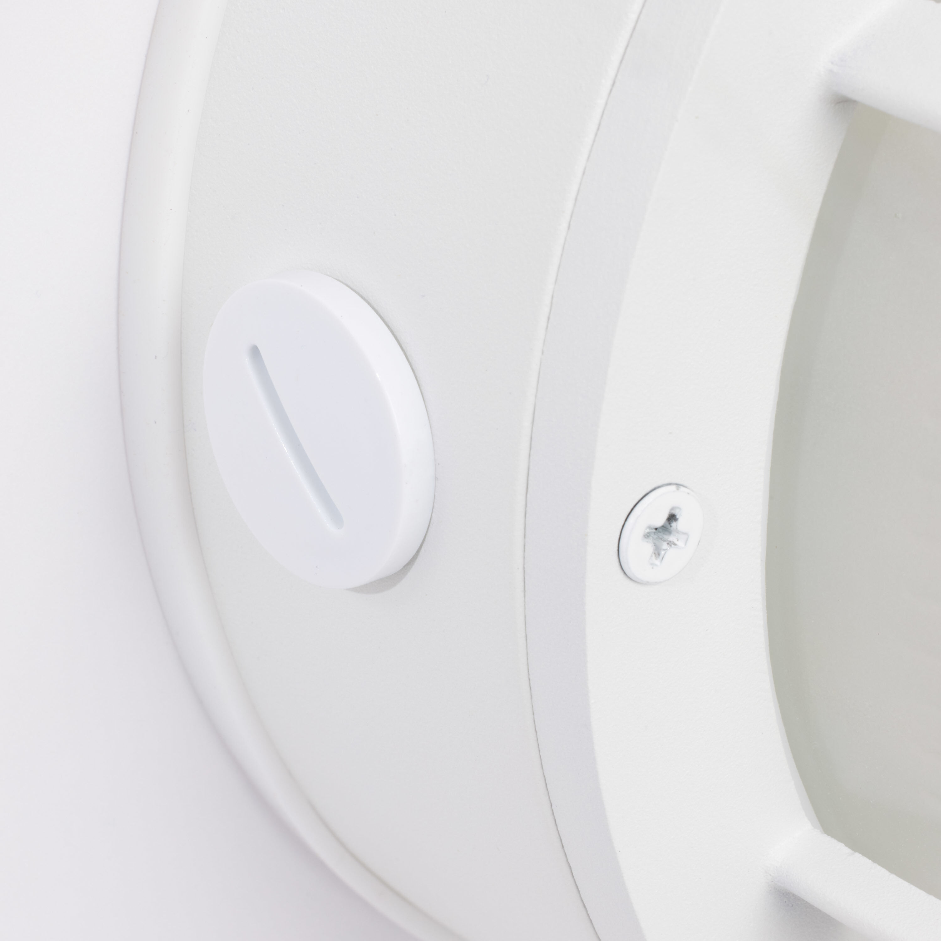 Brentwood LED 11 inch White Outdoor Bulk Head